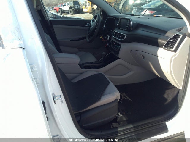 2020 HYUNDAI TUCSON SE VIN: KM8J23A40LU098991