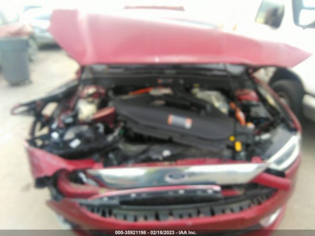3FA6P0SUXHR250594 Ford Fusion Energi Titanium/platinum