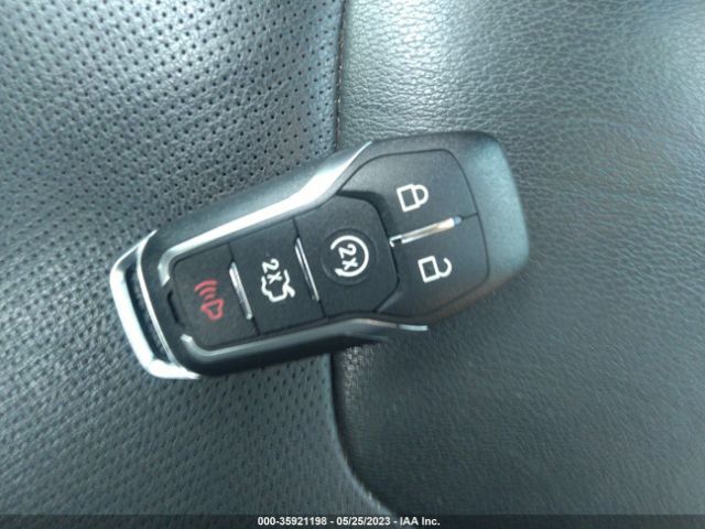3FA6P0SUXHR250594 Ford Fusion Energi Titanium/platinum