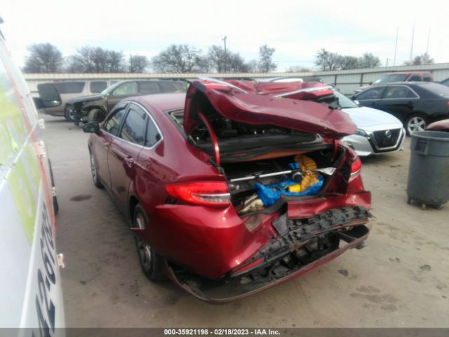 3FA6P0SUXHR250594 Ford Fusion Energi Titanium/platinum