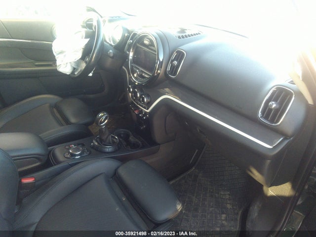 2017 Mini Countryman, VIN: WMZYT5C35H3D78955
