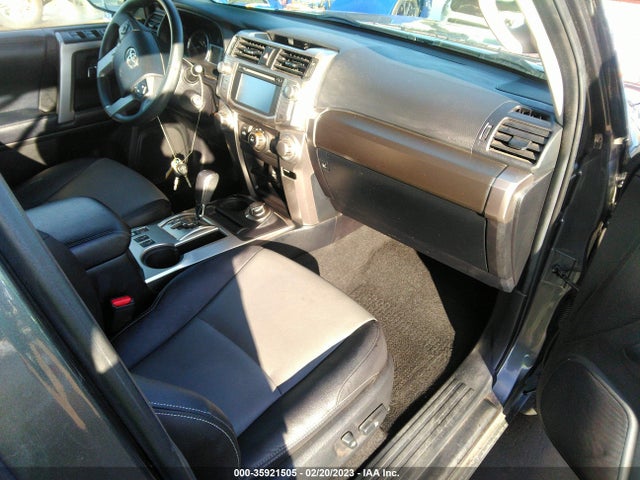 Toyota 4RUNNER SR5 2018 JTEBU5JR6J5546972 Image 7