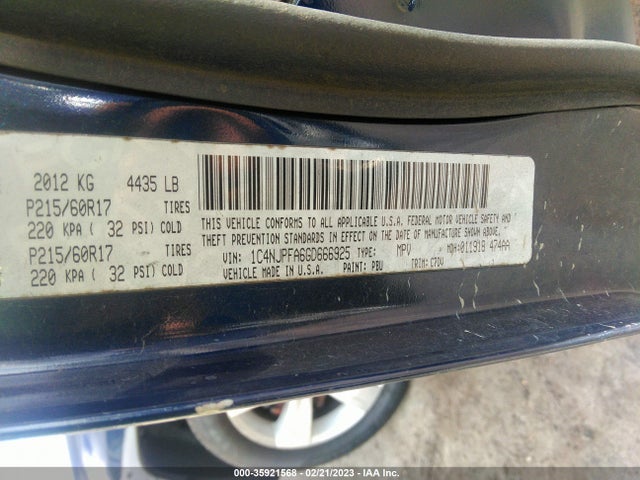 1C4NJPFA6GD666925 Jeep Patriot Latitude
