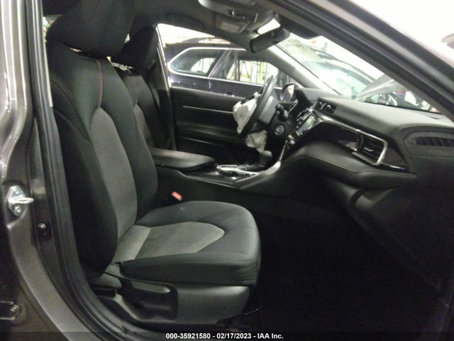 2020 TOYOTA CAMRY LE VIN: 4T1C11BK2LU014621