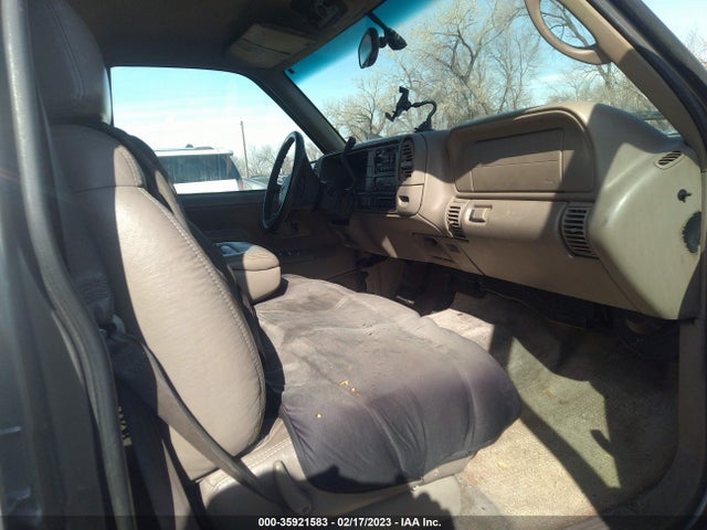 Chevrolet Suburban 1999 3GNGK26J8XG239779 Image 5
