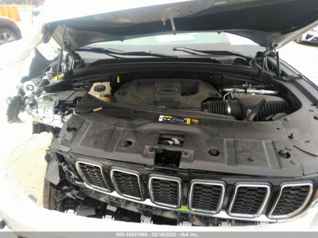 1C4RJJDG5N8548361 Jeep Grand Cherokee L Overland