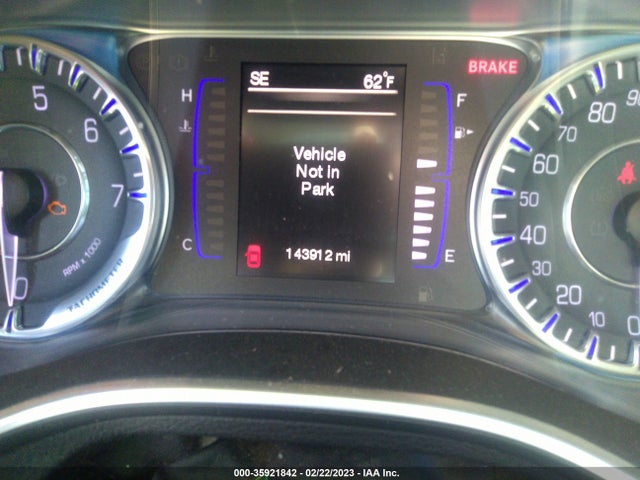 Chrysler 200 Limited 2015 1C3CCCABXFN568181 Image 8