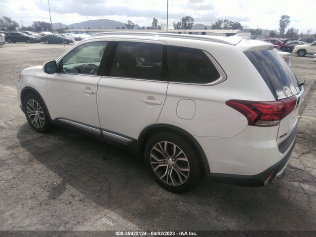 JA4AD3A31HZ062544 Mitsubishi Outlander Se/sel