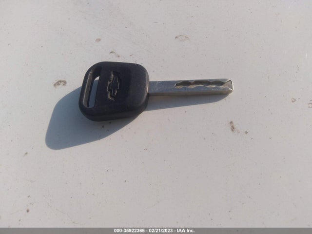 2015 Chevrolet Camaro, VIN: 2G1FB1E36F9106831
