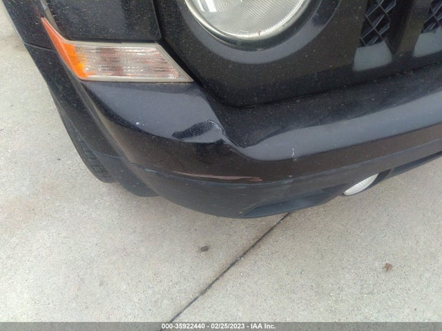 2016 Jeep Patriot, VIN: 1C4NJPBB2GD602816