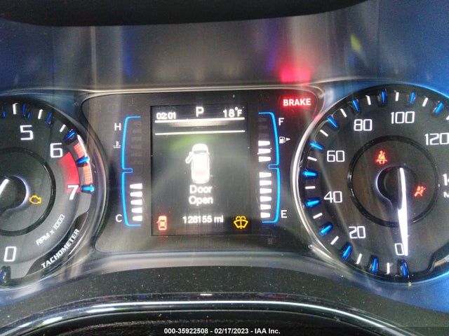 Chrysler 200 S 2015 1C3CCCBBXFN692580 Image 7