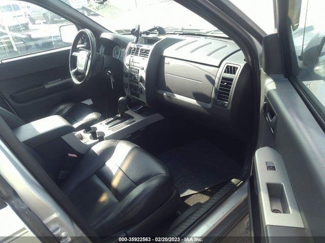 2008 FORD ESCAPE XLT VIN: 1FMCU93128KC81322