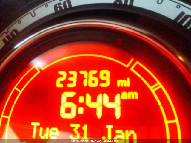 2014 Fiat 500, VIN: 3C3CFFCR5ET185749