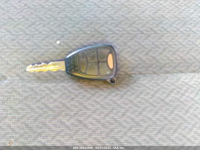Dodge Grand Caravan Sxt 2005 2D4GP44L05R569453 Image 3