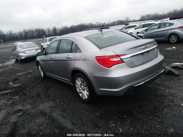 1C3CCBAG7EN152321 Chrysler 200 LX