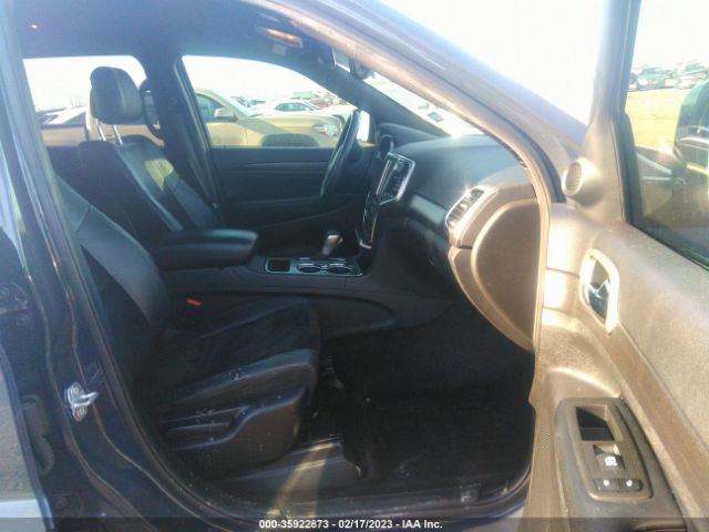 1C4RJEAG0HC868572 Jeep Grand Cherokee Altitude