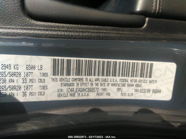 1C4RJEAG0HC868572 Jeep Grand Cherokee Altitude