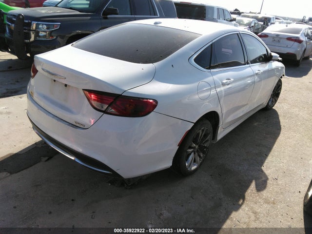 Chrysler 200 Limited 2015 1C3CCCAB1FN674695 Image 4