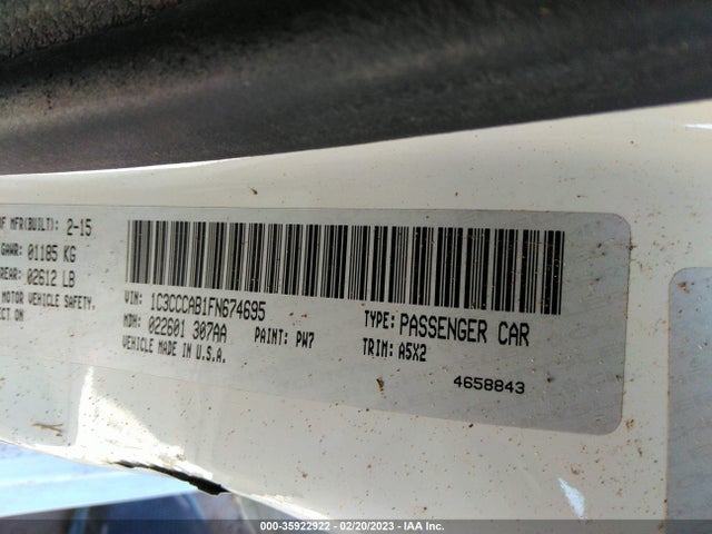 Chrysler 200 Limited 2015 1C3CCCAB1FN674695 Image 9