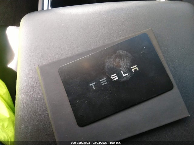 Tesla Model Y Performance 2022 7SAYGDEFXNF517577 Image 3