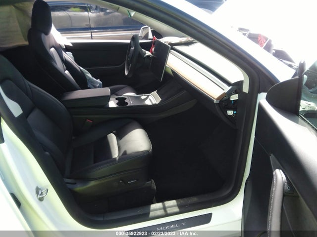 Tesla Model Y Performance 2022 7SAYGDEFXNF517577 Image 6