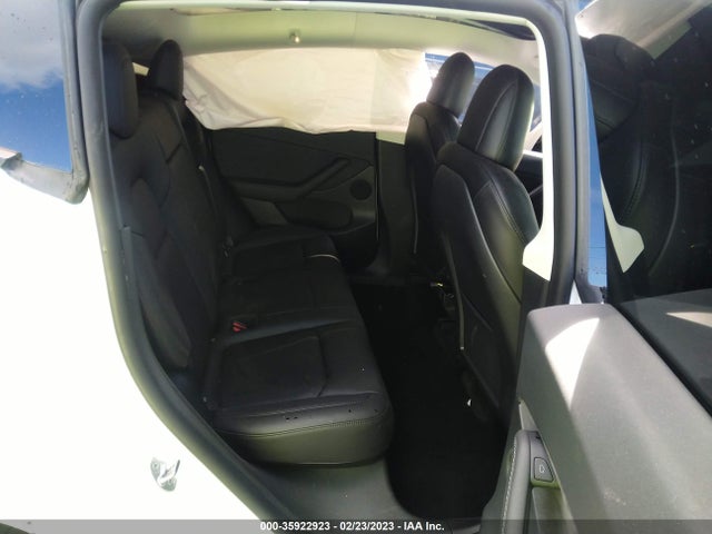 Tesla Model Y Performance 2022 7SAYGDEFXNF517577 Image 9