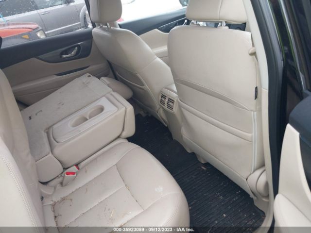 JN8AT2MT4GW016502 Nissan Rogue Sl