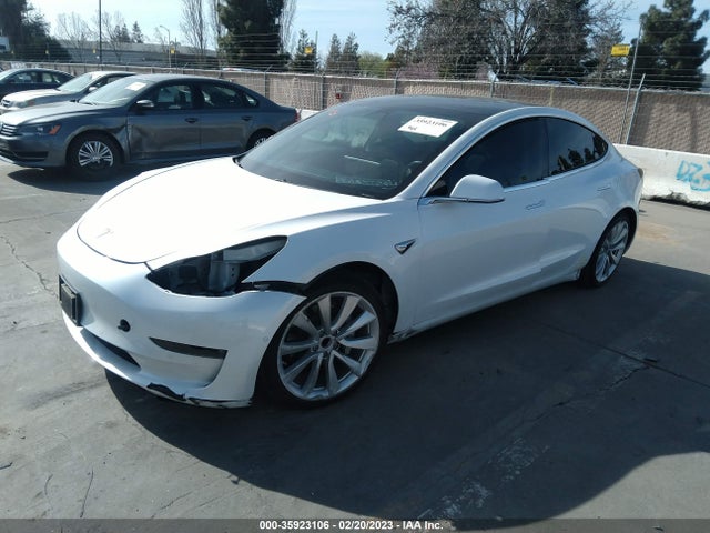 Tesla Model 3 Range 2019 5YJ3E1EA4KF338379 Image 2