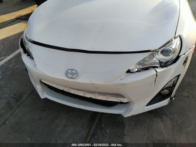 JF1ZNAA13G8703695 Scion FR-S