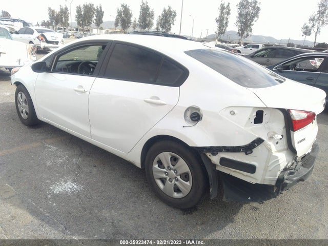 2016 Kia Forte, VIN: KNAFX4A68G5498006