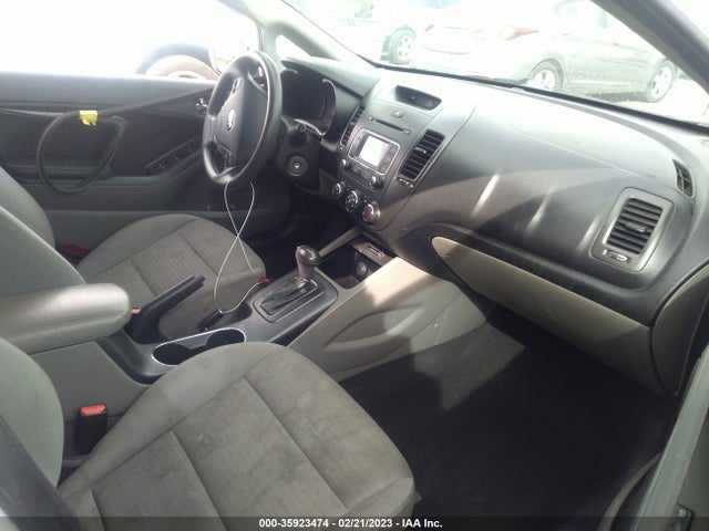2016 Kia Forte, VIN: KNAFX4A68G5498006
