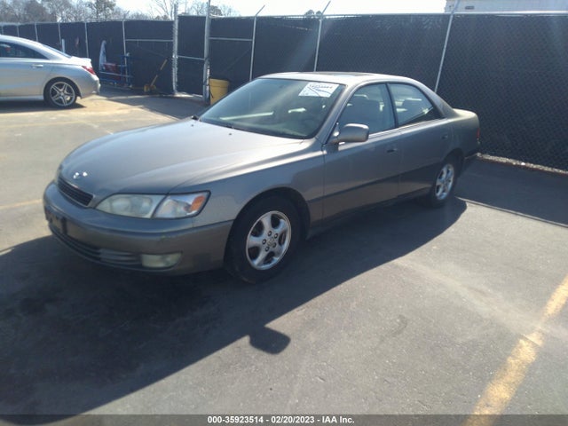 JT8BF28G5W0139360 Lexus ES 300 LUXURY SPORT SDN