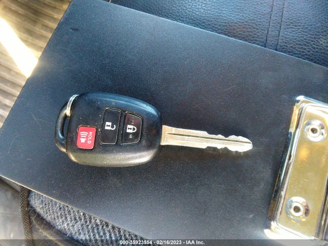 Toyota Tacoma 2016 3TMBZ5DN4GM002939 Image 3