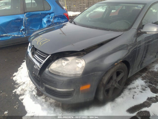 3VWJZ71K09M128748 Volkswagen Jetta Sedan S