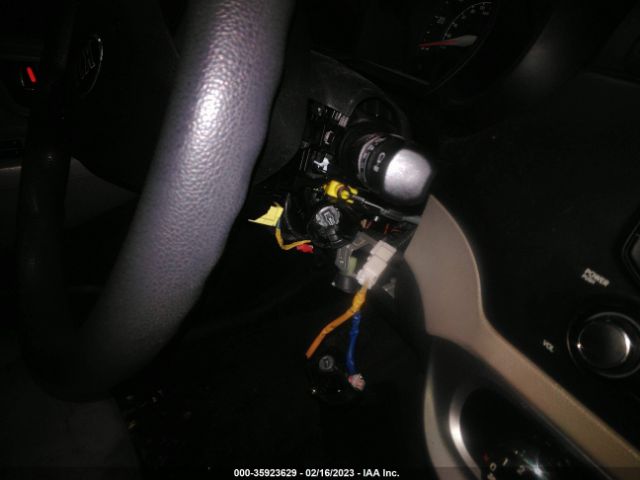 KNADM4A3XE6419805 KIA RIO LX