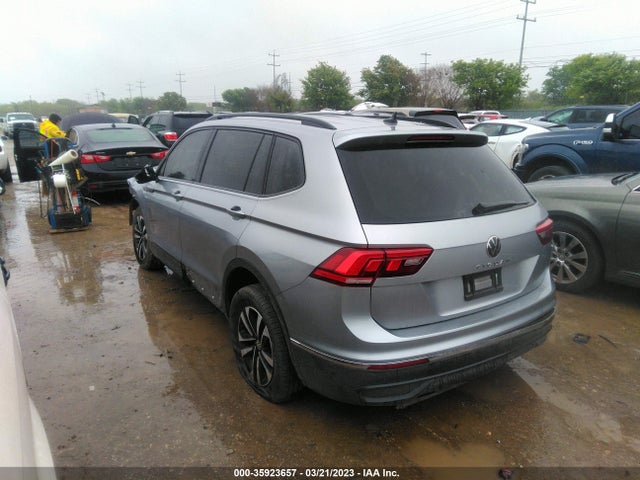 3VV1B7AX7NM121388 Volkswagen TIGUAN S