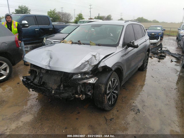 3VV1B7AX7NM121388 Volkswagen TIGUAN S