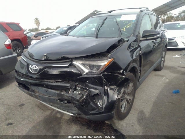 2016 TOYOTA RAV4 XLE VIN: 2T3WFREV4GW264801