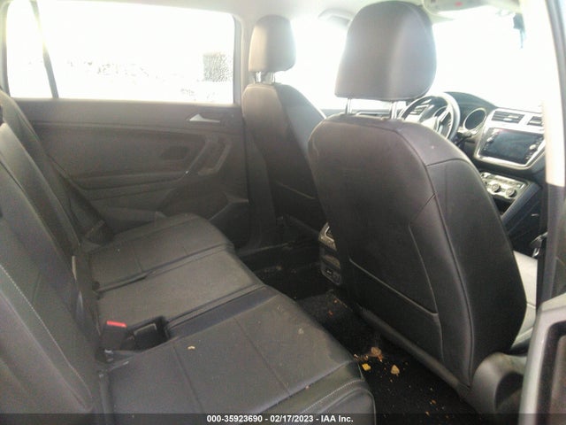 3VV2B7AX7JM000701 Volkswagen Tiguan Sel/se