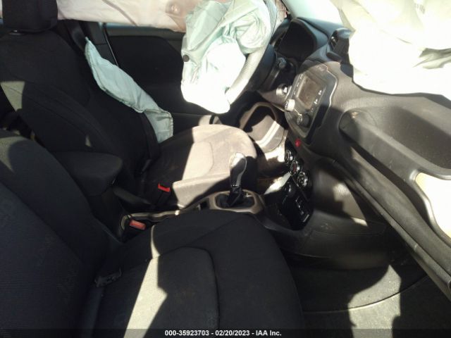 ZACCJBBB4HPE82773 Jeep Renegade Latitude