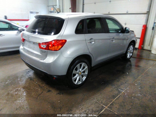 4A4AR3AU6EE003677 Mitsubishi Outlander Sport Es