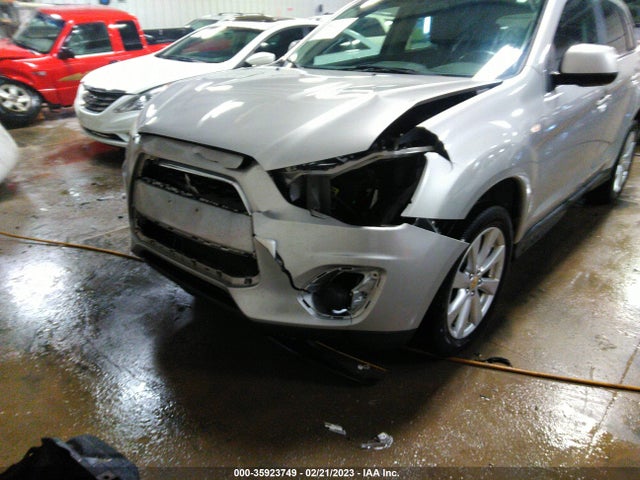 4A4AR3AU6EE003677 Mitsubishi Outlander Sport Es