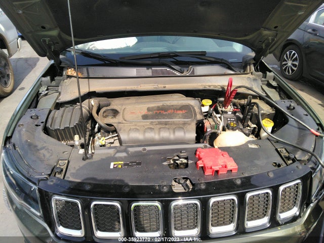 2020 JEEP COMPASS LATITUDE W/SUN/SAFETY PKG VIN: 3C4NJCBB7LT241399