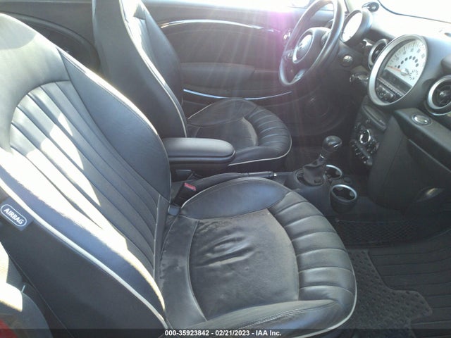 WMWSU3C54BT092833 Mini COOPER HARDTOP