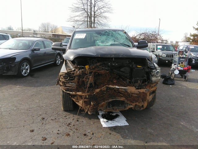 1C6RR7GT2LS145837 RAM 1500 Classic Warlock