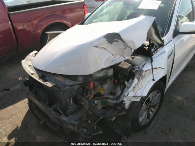 KNAGT4LE3H5017410 KIA Optima Hybrid Base