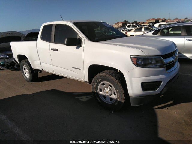2019 1GCHSAEA1K1120486 main image