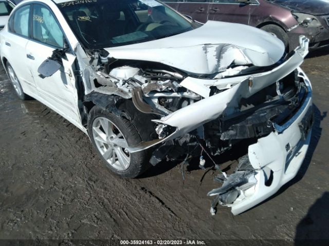 1N4AL3AP4FC592119 Nissan Altima 2.5 Sl