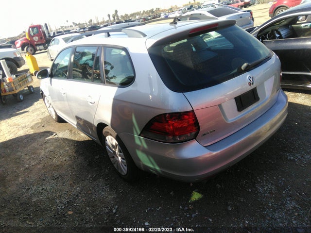 3VWPZ7AJ3BM677948 Volkswagen Jetta Sportwagen S