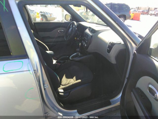 KNDJN2A29F7750806 KIA Soul Base